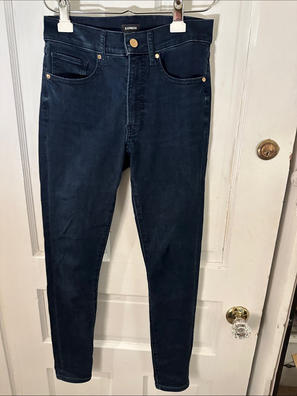 Express Women’s Dark Wash Skinny Jeans